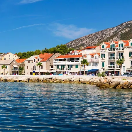 House Ratac Nyaraló Bol