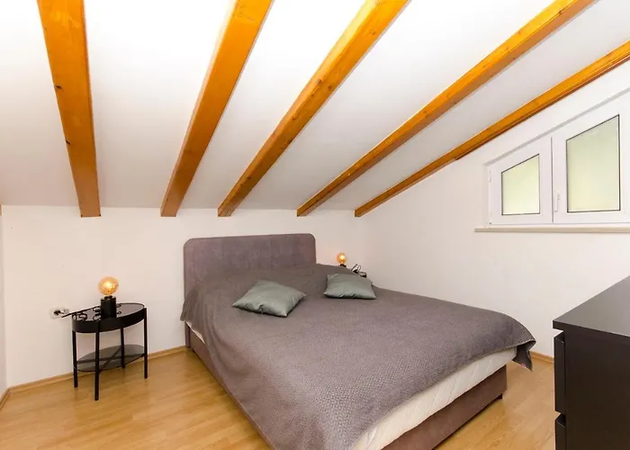 Prázdninový dům House Ratac *